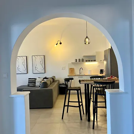 Cavo Ventus Naxos City