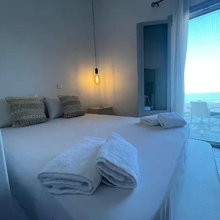 Cavo Ventus Naxos City