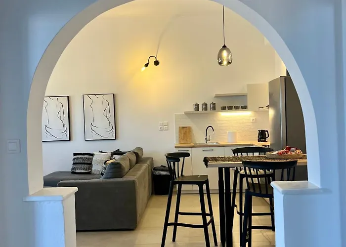 Cavo Ventus Naxos City